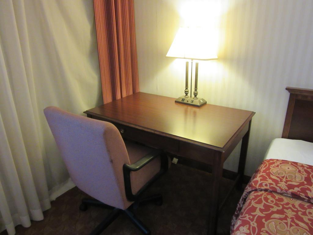 Governor'S Inn & Suites Memphis Kamer foto